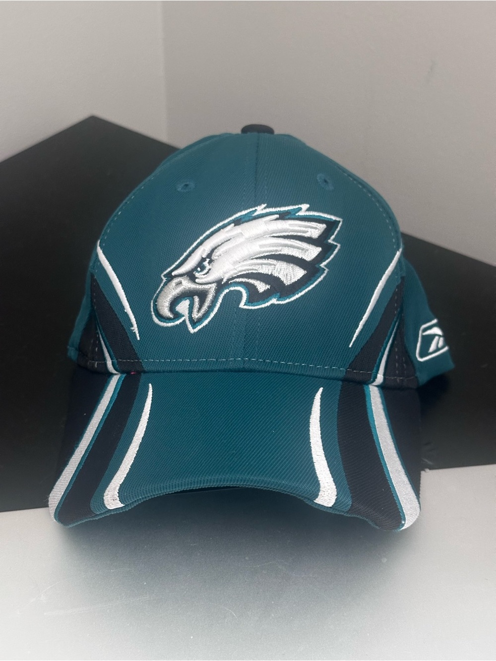 Reebok Philadelphia Eagles Sideline Authentic Vintage NFL - OSFA Retro Vtg